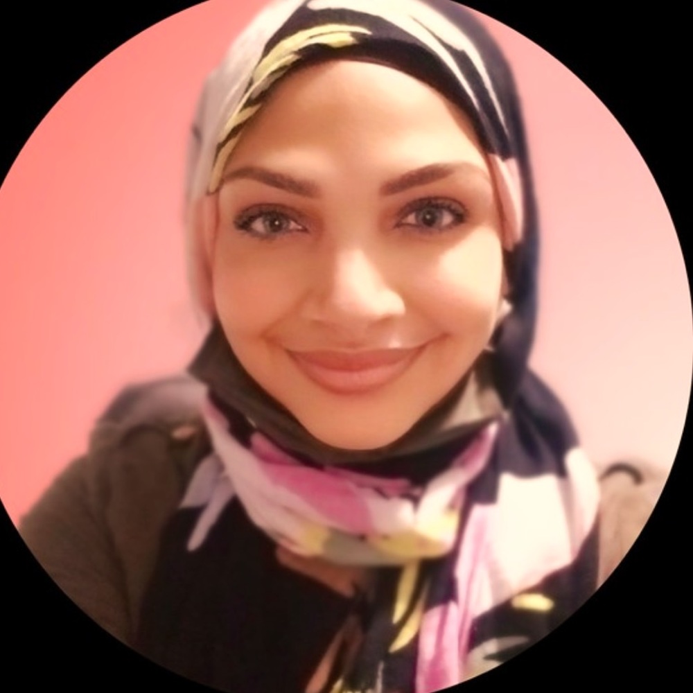 Meet your Posher, Ayshah